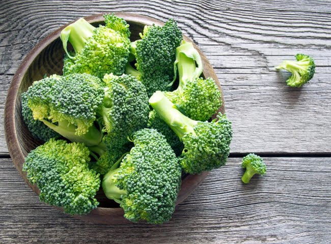 Bông cải xanh cũng có thể gây  nghẹt mũi và gây ra các dị ứng khác, như phát ban hoặc ngứa da